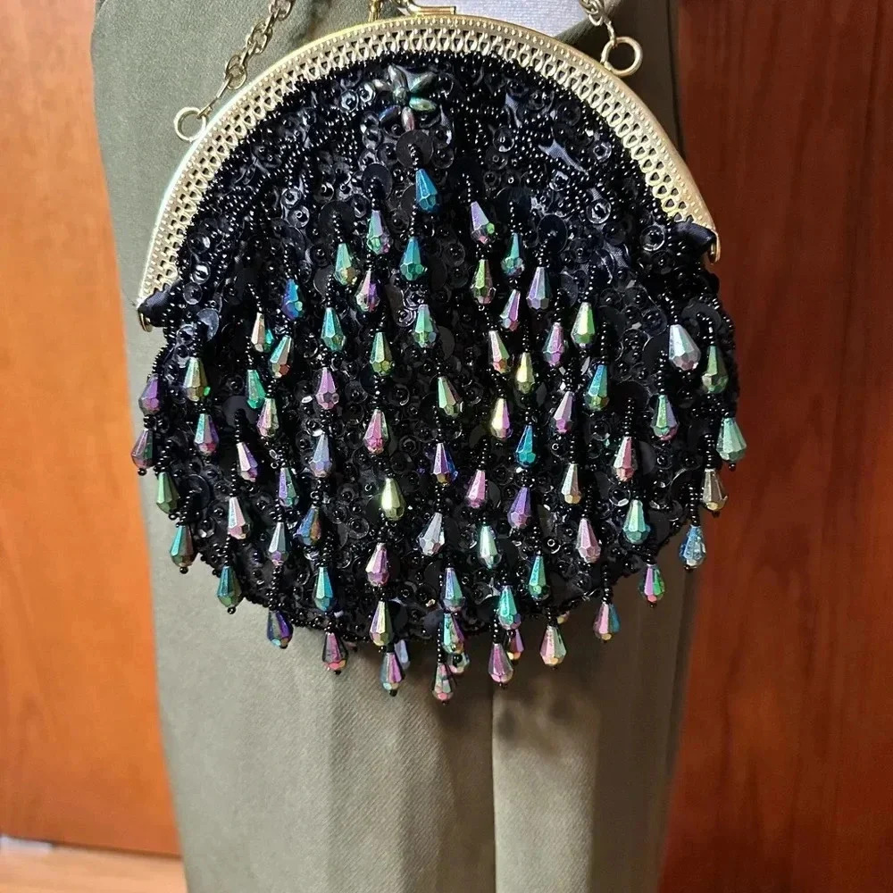 Vintage Black Dangle Bead And Sequins Iridescent Evening Bag Kiss Lock Closure - Picture 2 of 14